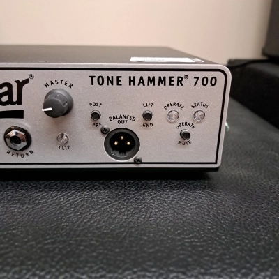 Aguilar Tone Hammer 700 Head 2